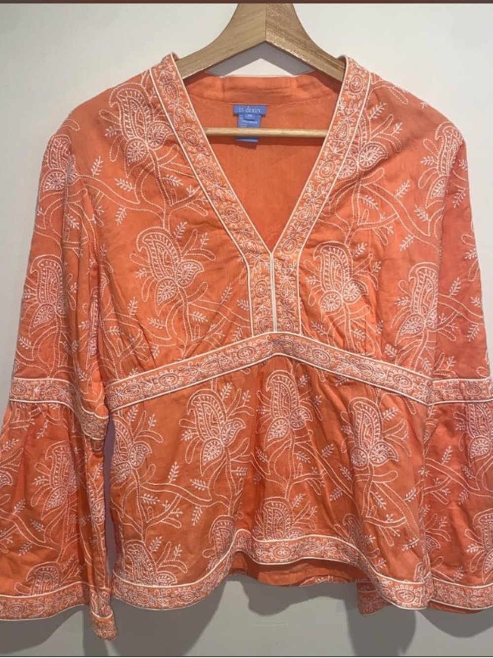Women’s Ts Dixin Coral Paisley Embroidered V-Neck Blouse